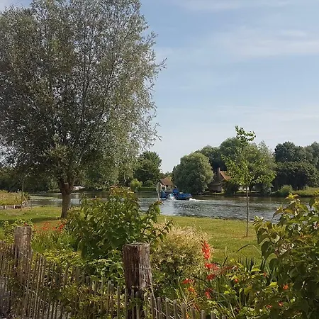 Camping Le Grand Large *